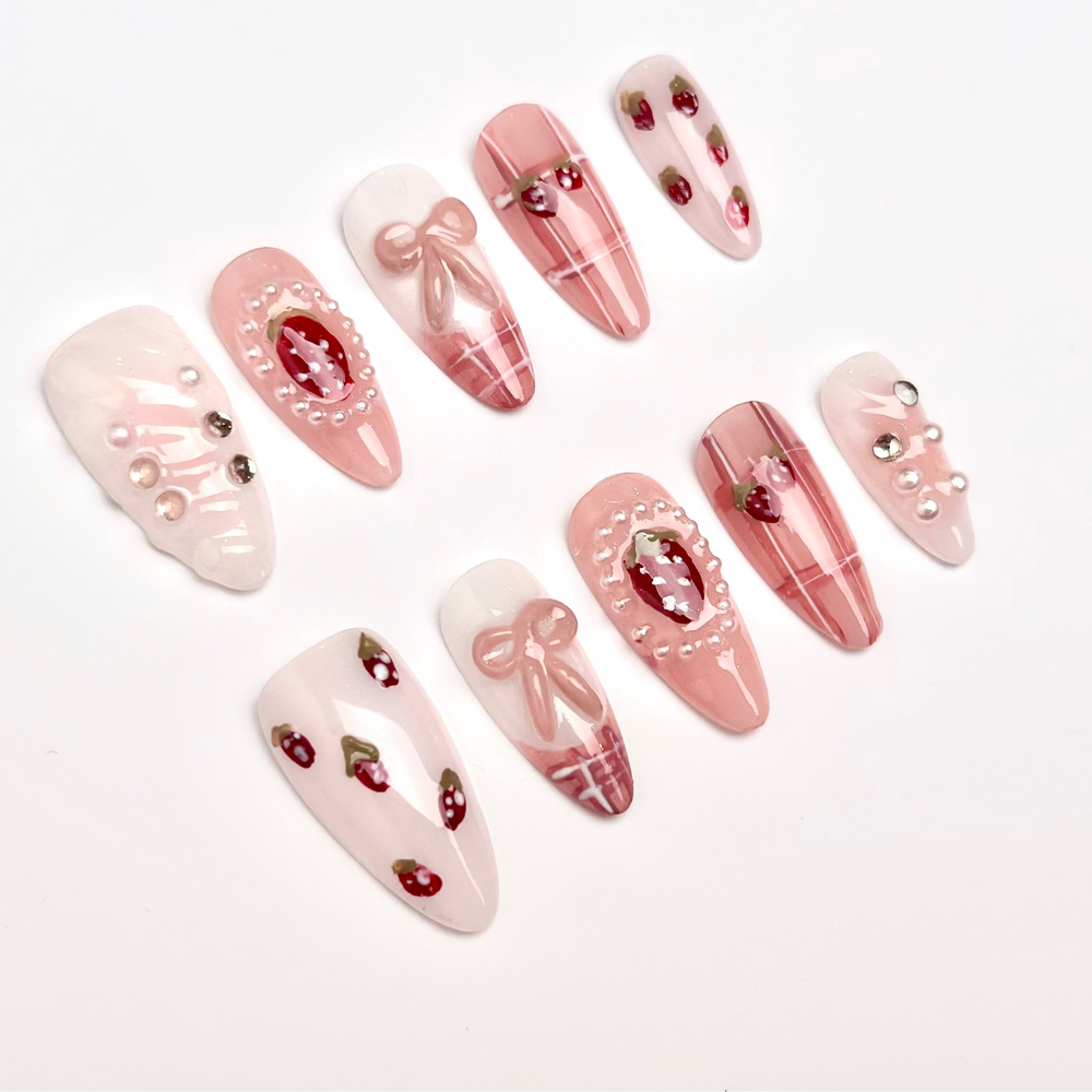 Strawberry Kiss