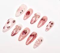 Strawberry Kiss
