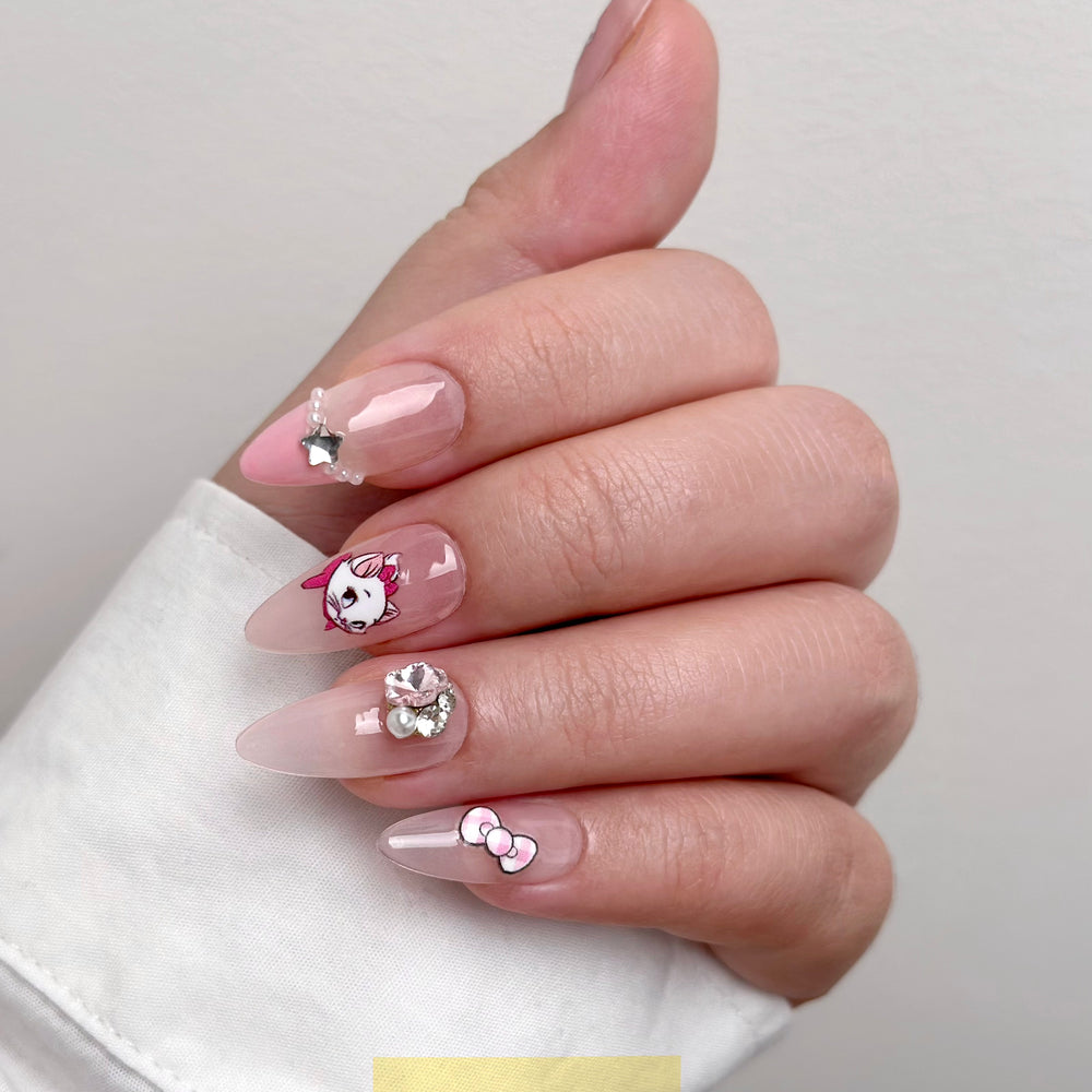 Meow Chic