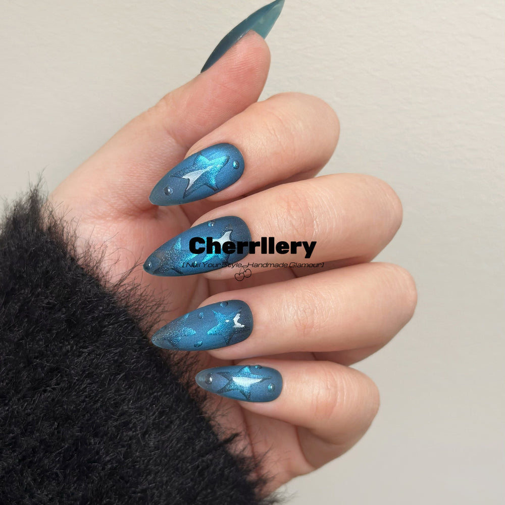 Matte Star Almond