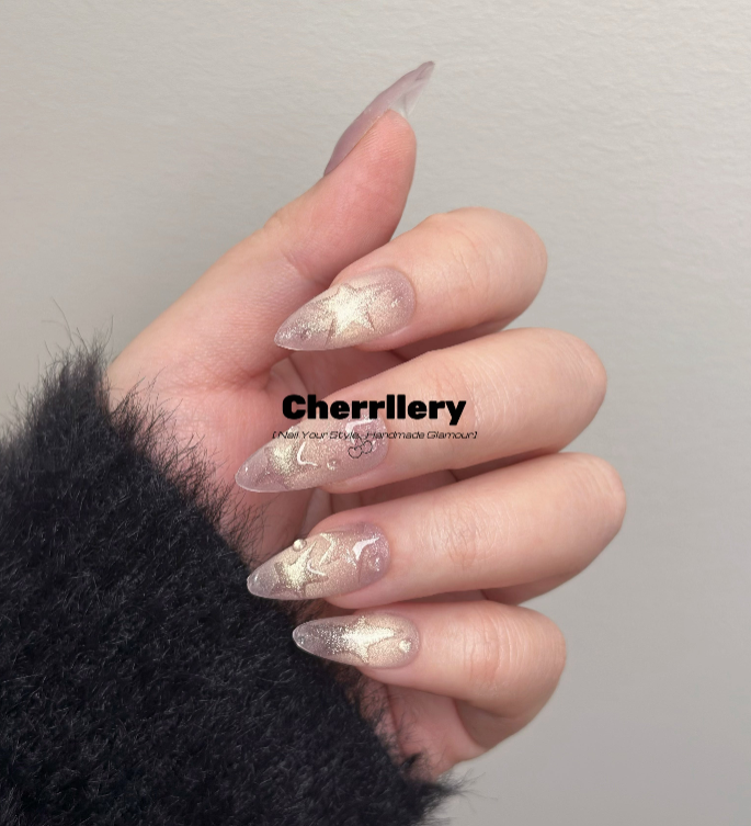 Matte Star Almond